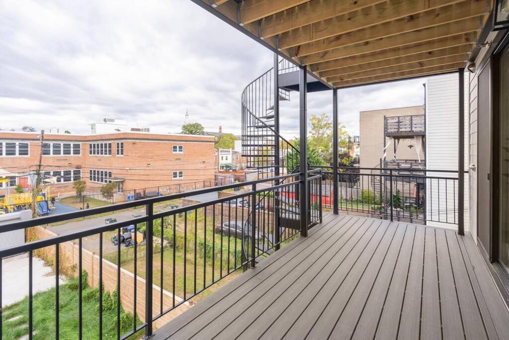 Capitol View 3 Penthouse With Rooftop Washington Exterior foto
